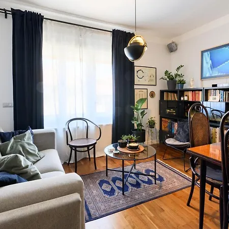Designer Two-bedroom Apartment Split